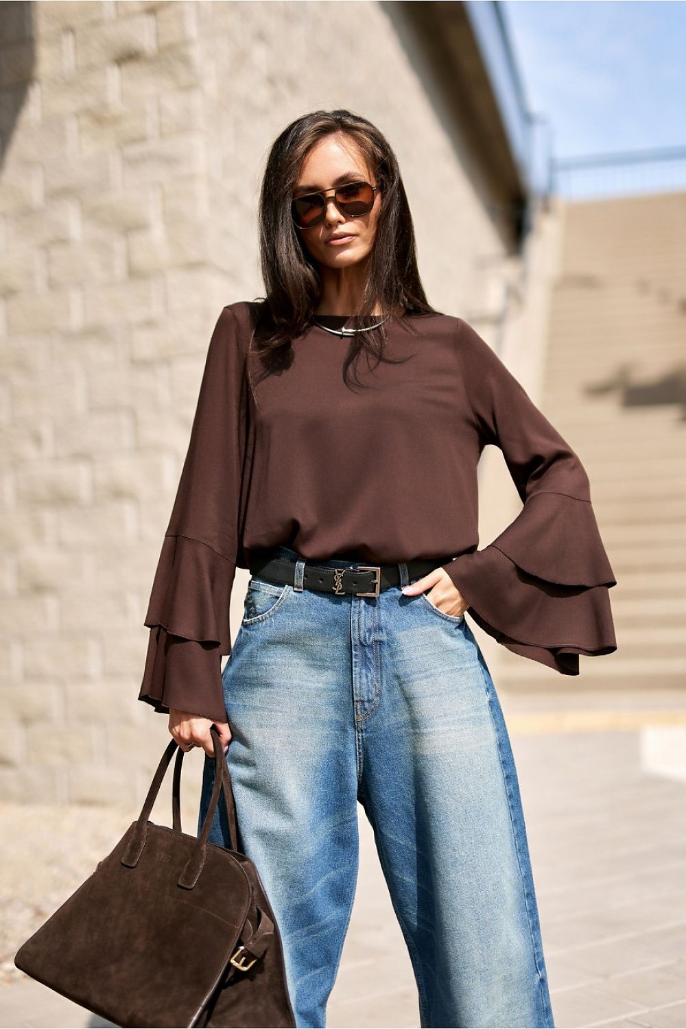 Bluzka Model Camila CBR BLU0218 Dark Brown - Roco Fashion