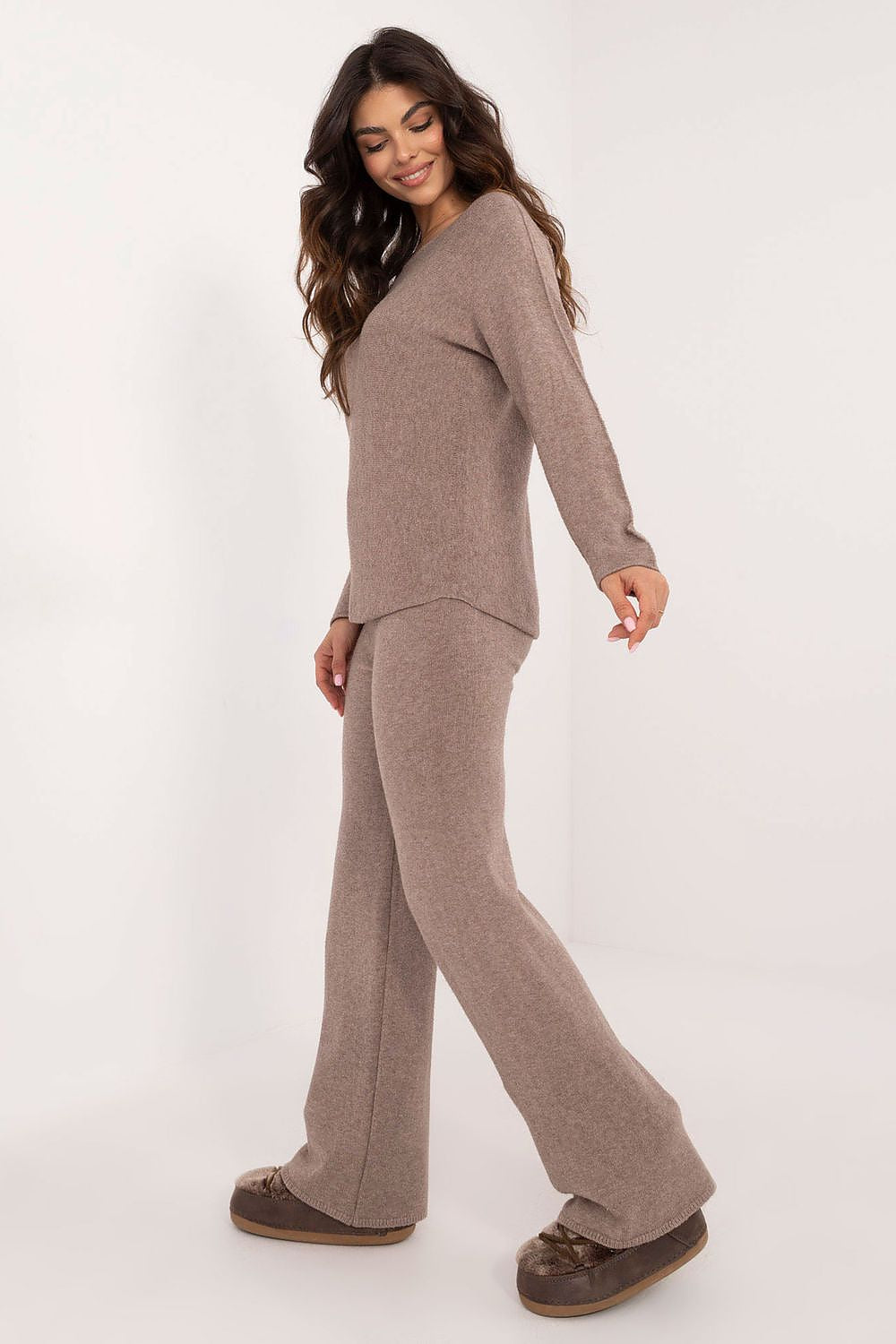 Spodnie Komplet Model IT-KMPL-2219.51 Dark Beige - Italy Moda