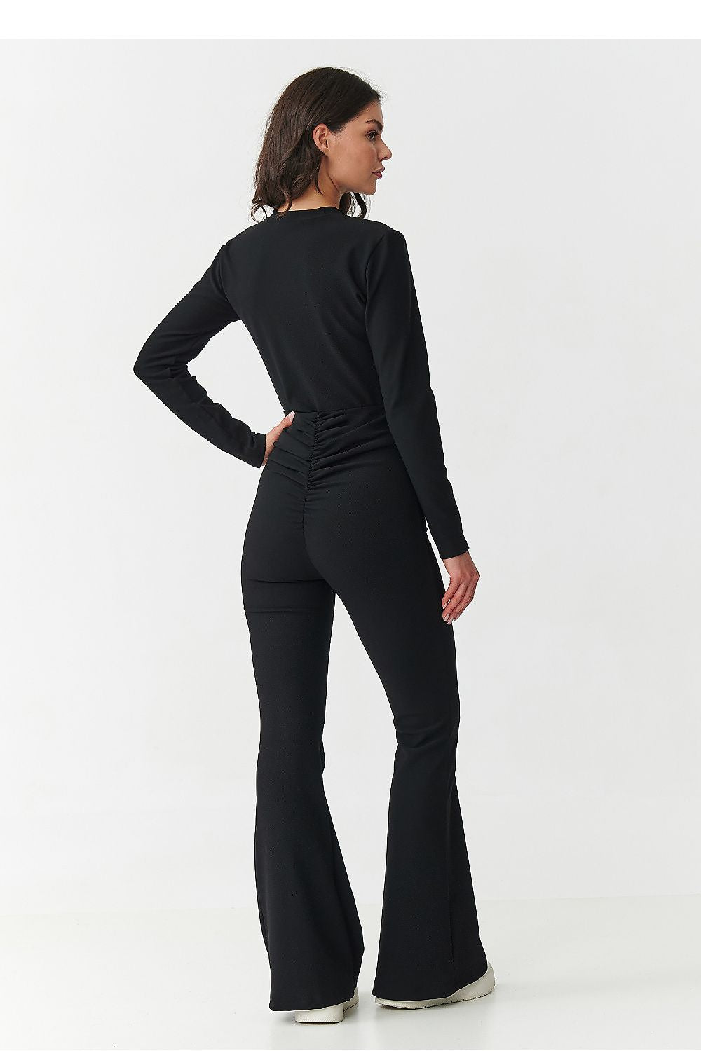 Spodnie Komplet Model M893 Black - Makadamia