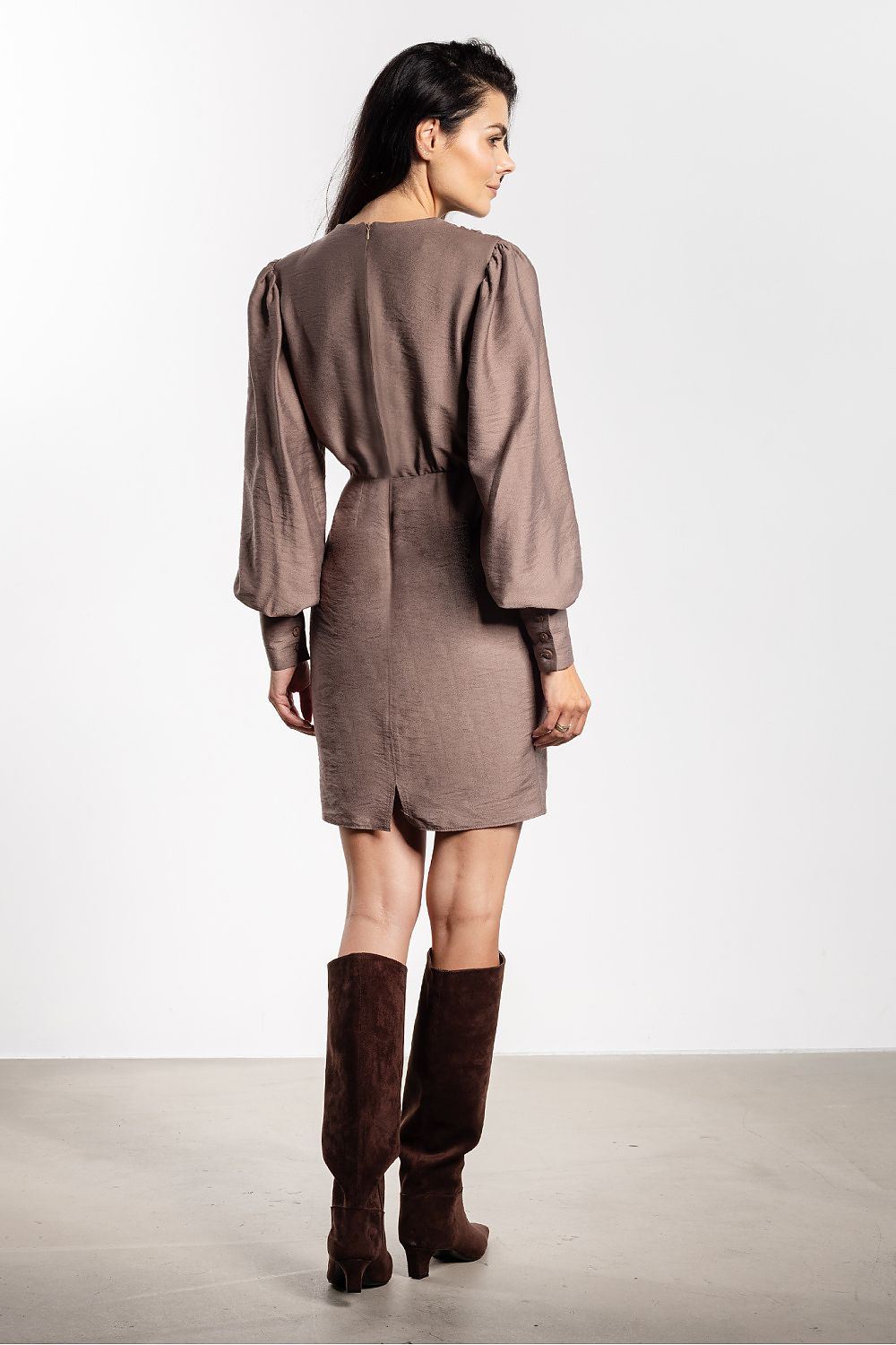 Sukienka  Model A734 Taupe - awama