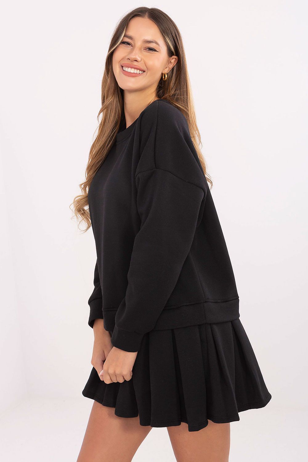 Sukienka Model MI-SK-3249.98 Black - Rue Paris